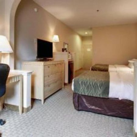 Hotel Baymont By Wyndham Laurel Exterior foto