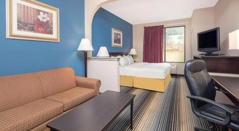 Hotel Baymont By Wyndham Laurel Exterior foto