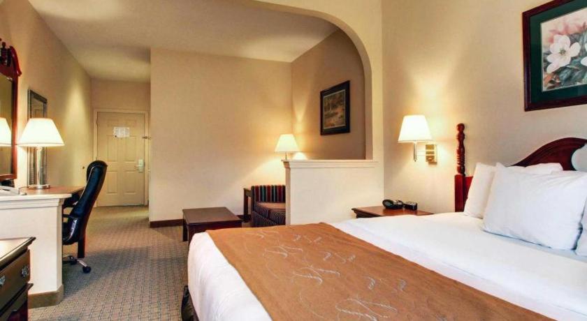 Hotel Baymont By Wyndham Laurel Exterior foto