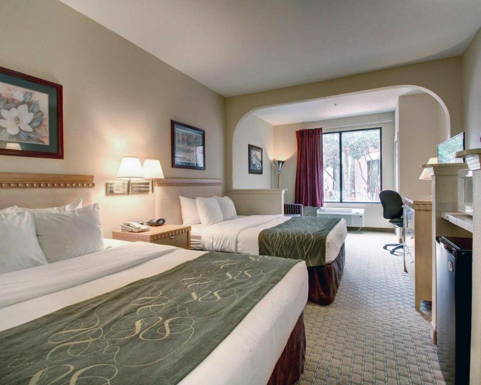 Hotel Baymont By Wyndham Laurel Exterior foto