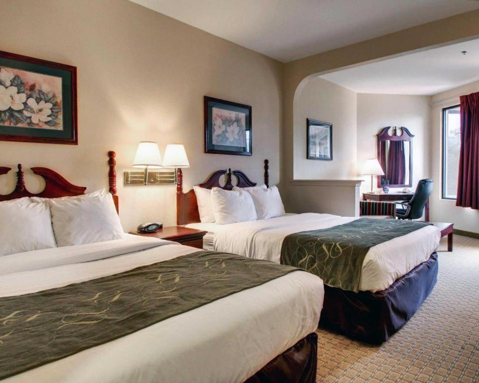 Hotel Baymont By Wyndham Laurel Exterior foto