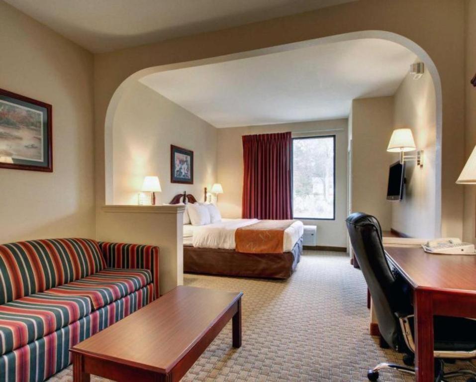 Hotel Baymont By Wyndham Laurel Exterior foto